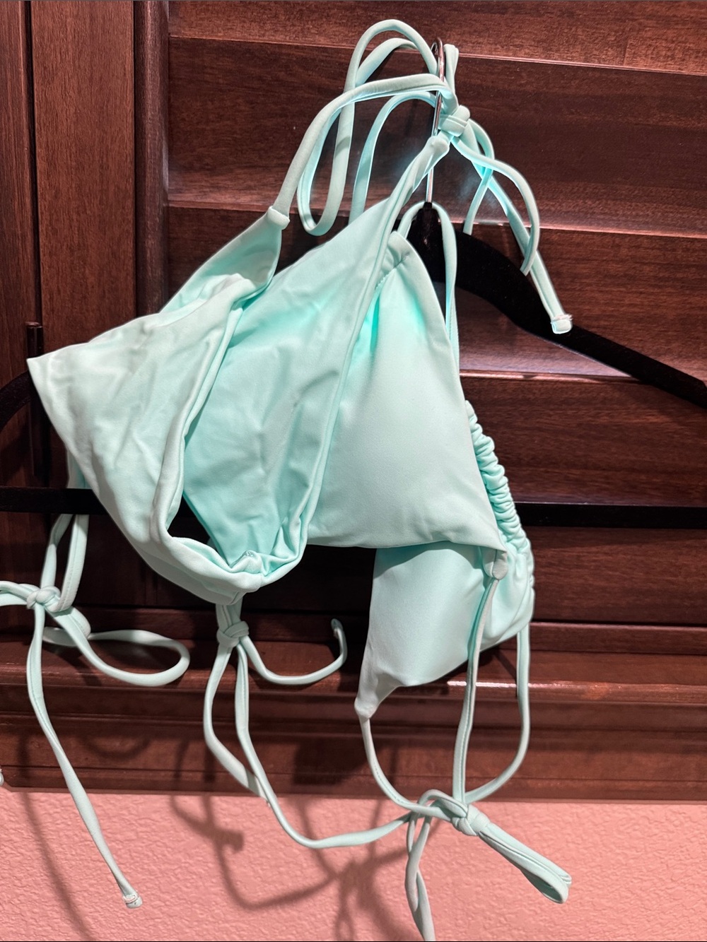 Variety of swimsuits - Picture 6 of 11